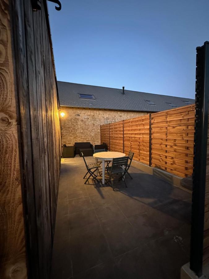 Le Clos De Baron Sur Odon, Un Havre De Paix. Экстерьер фото
